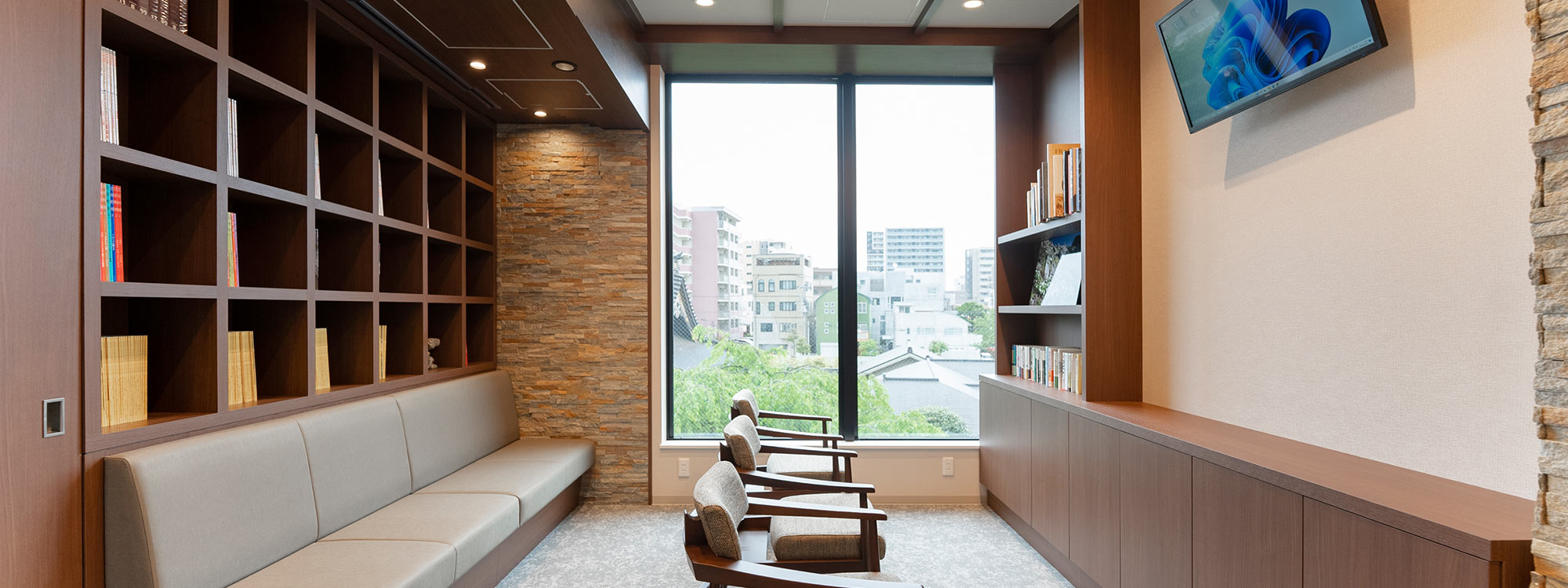 キービジュアルイメージ04